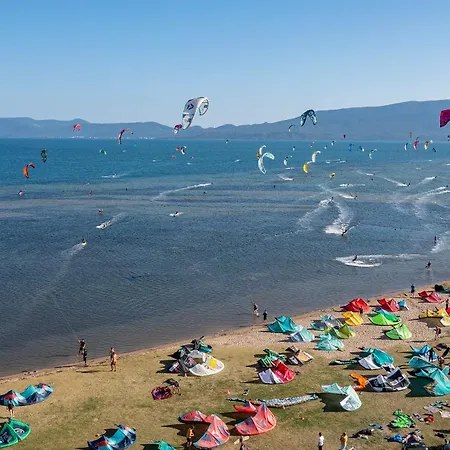 Sea View 2 Apartamento *